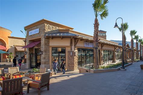 fendi outlet desert hills